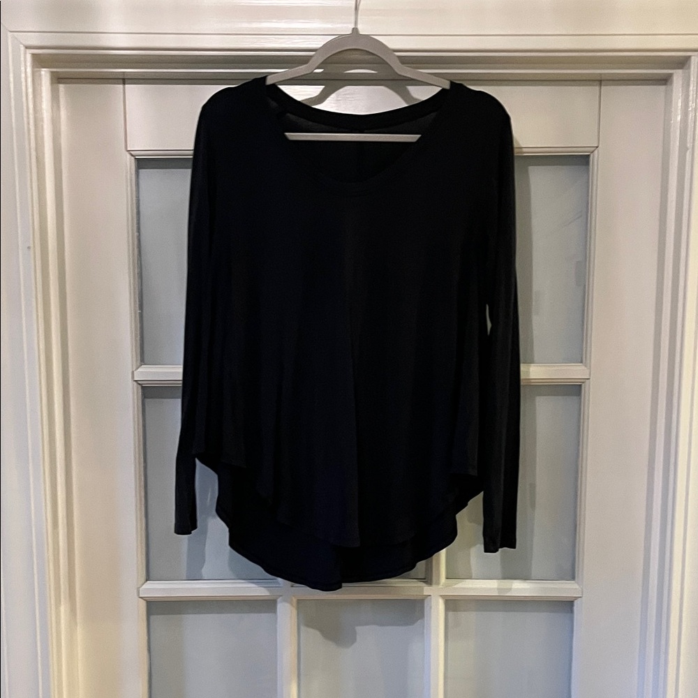 lululemon athletica flowy long sleeve top